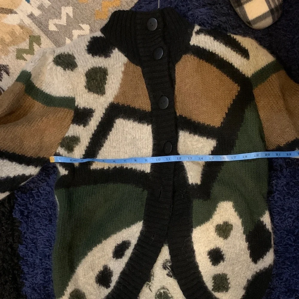 Geometric Patterned Cardigan - Picture 6 of 6